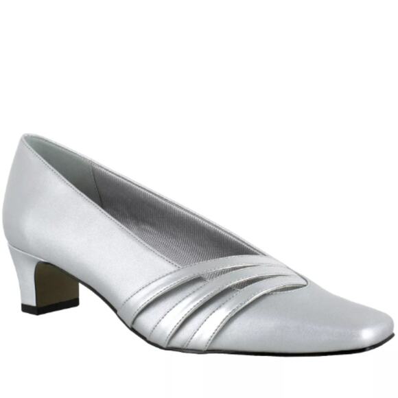 NEW Easy Street Squared Toe Slip-On Pumps Entice Silver Satin Size 11M Holiday - Picture 1 of 5